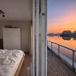 別荘 Treibholz: Meerblick, Dachterrasse, Bootsanleger, Badeleiter, Sauna *