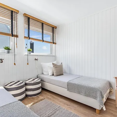 Treibholz: Meerblick, Dachterrasse, Bootsanleger, Badeleiter, Sauna
