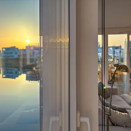 Treibholz: Meerblick, Dachterrasse, Bootsanleger, Badeleiter, Sauna Сasa de vacaciones