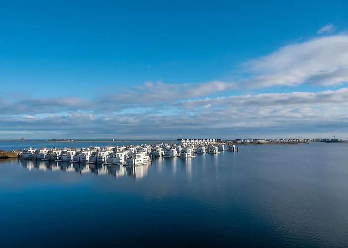 Treibholz: Meerblick, Dachterrasse, Bootsanleger, Badeleiter, Sauna Casa vacanze *